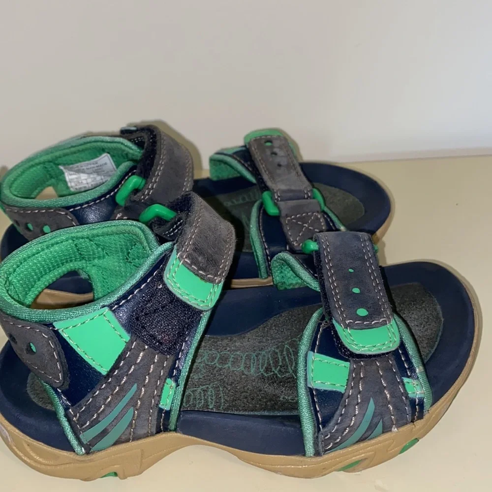 Clarks active air